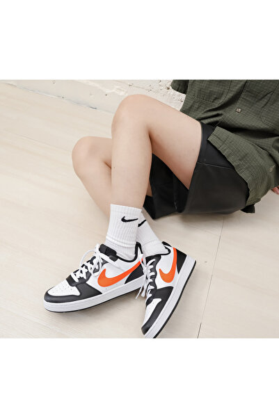 Nike حذاء رياضي كورت بورو لو 2 للجنسين