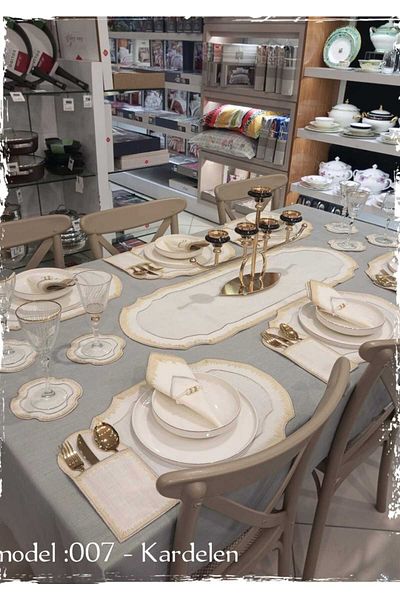HİFA Set de lenjerie de serviciu american pentru 8 persoane (33 piese) (model kardelen)