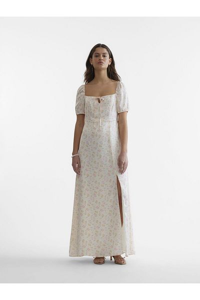 Something New Kleid YENİ BİR ŞEY Stil sahibi; Claudia Bhimra Langes Kleid