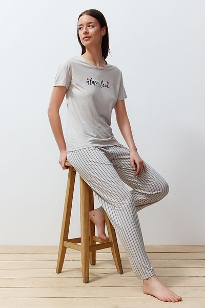 Trendyol Collection Gray Slogan Printed Striped Knitted Pajamas Set THMSS24PT00251