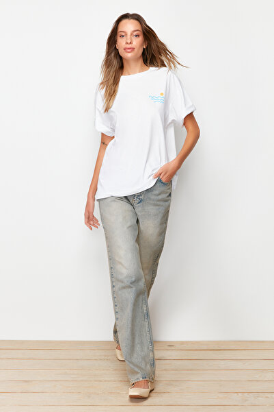 Trendyol Collection Boyfriend Cut White T-Shirt - Back and Chest Print, 100% Cotton - TWOSS23TS00058