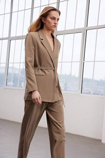 Trendyol Collection Limited Edition Stone Lacing Detailed Polyviscose Woven Blazer Jacket Twoss24Bc00037