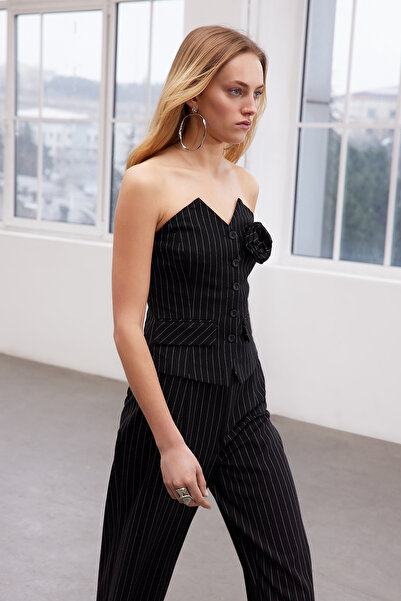 Trendyol Collection Limitovaná edice černé pruhované tkané kalhoty Twoss24Pl00106