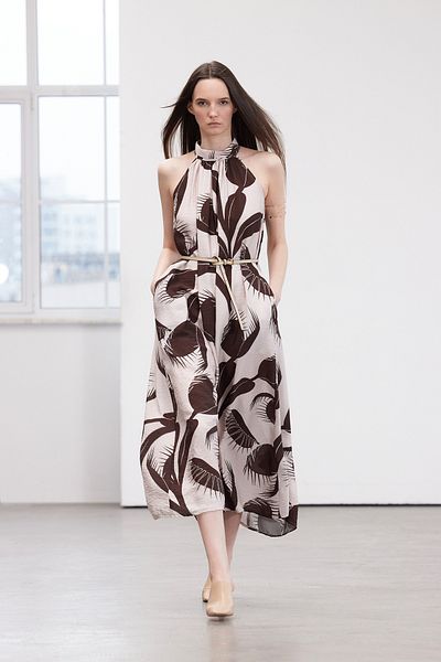 Trendyol Collection Limited Edition Brown Floral Straight Cut Maxi Woven Dress TWOSS24EL00555