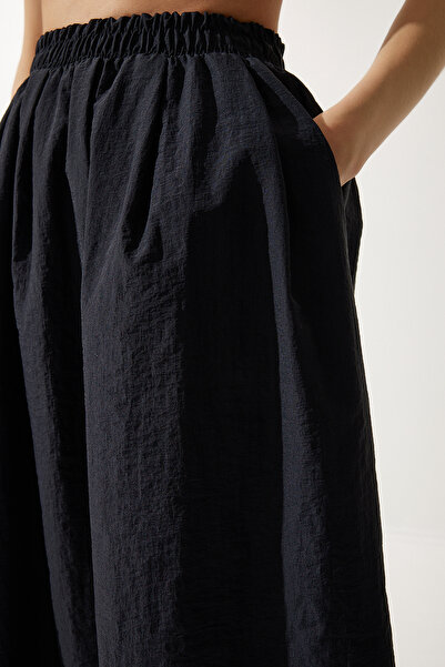 Happiness İstanbul Kadın Siyah Paraşüt Balon Etek RG00018