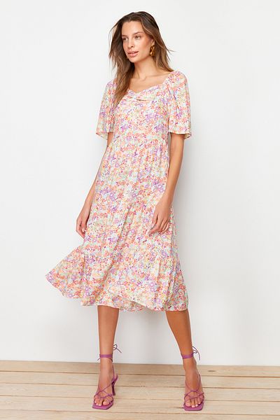 Trendyol Collection Mint A-line balonový rukáv s květinovým potiskem Midi tkané šaty TWOSS20EL2323