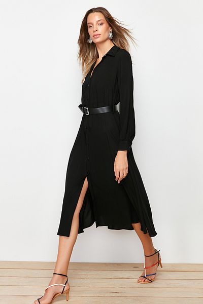 Trendyol Collection Schwarzes gewebtes Midi-Hemdkleid mit Gürtel TWOAW21EL1428