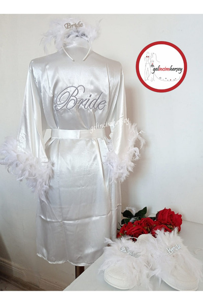 Gelincimherşey Bride Yazılı Tüylü Sabahlık Taç Terlik Makyaj Hazırlık Seti