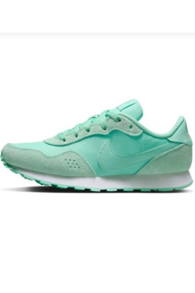 Nike Md Valiant  Spor Ayakkabı(Dar Kalıp Yarım Numara Büyük Almanızı Öneririz)