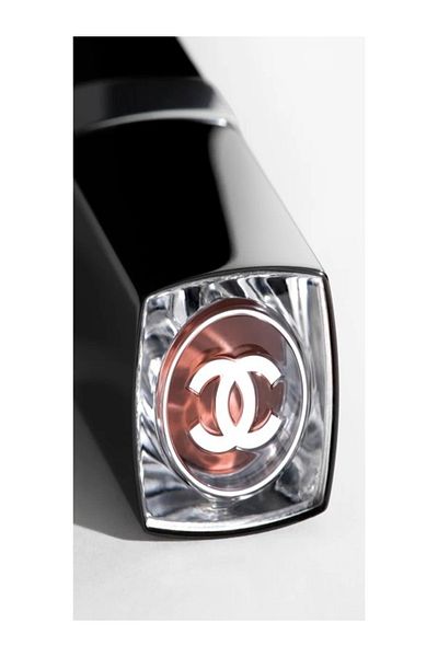 Chanel ROUGE COCO BLOOM MOISTURIZER, FILLING, INTENSIVE, LONG TIME PERMANENT AND SHINY