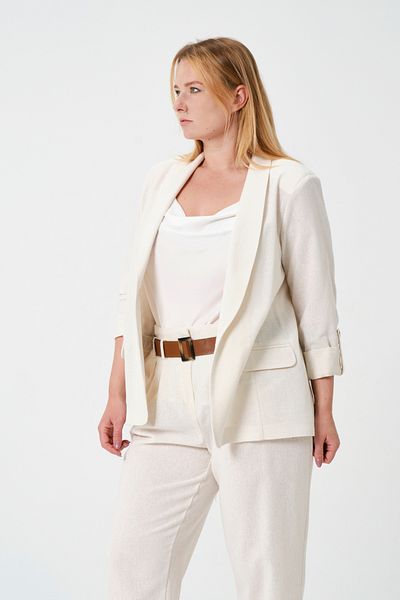 Shahiqa Large Size Linen Jacket