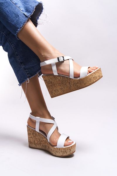 Riccon Sandale cu toc pentru femei Iyhemelle 0012644   alb