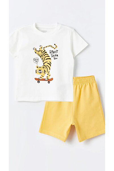 LC Waikiki Μπλουζάκι με λαιμόκοψη και σορτς για μωρό αγόρι - Σετ 2 τεμαχίων