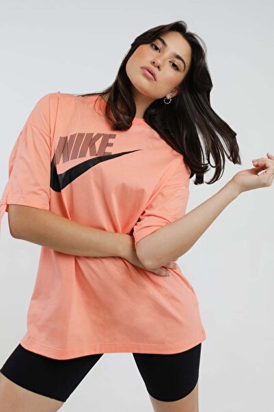 Nike Sportswear Dance Short-Sleeve Oversize Turuncu Kadın T-shirt