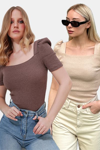 Trend Alaçatı Stili Braun-beige Damenblusen mit eckigem Kragen, Prinzessinnen-Ärmeln und normaler Passform, 2er-Pack, ALC-X8605-TK