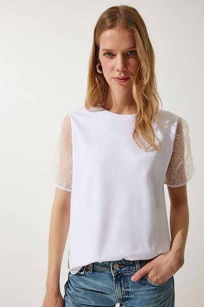 Happiness İstanbul Tricou alb tricotat pentru femei cu detaliu din tul pe mâneci WO00033