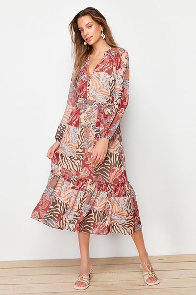 Trendyol Collection Mehrfarbiger Rock mit ethnischem Muster, Gürtel, Volant, gefüttertem Midi-Gewebekleid TWOAW24EL00356