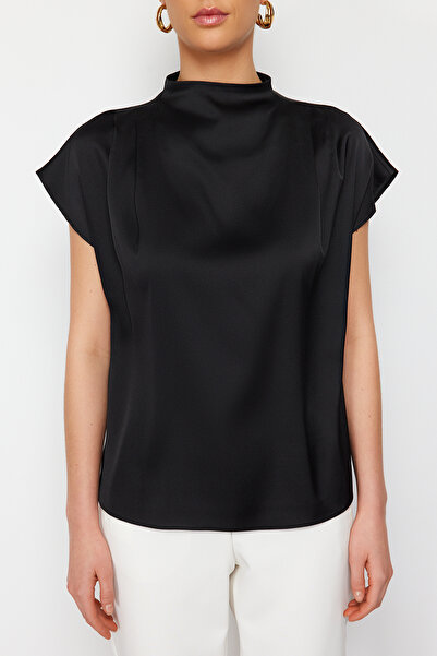 Trendyol Collection Tkaná halenka s černým saténovým stojáčkem TWOSS24BZ00443