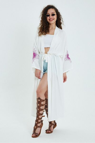 AYASOFYA OTANTIK Women's White Ethnic Embroidery Detailed Kimono