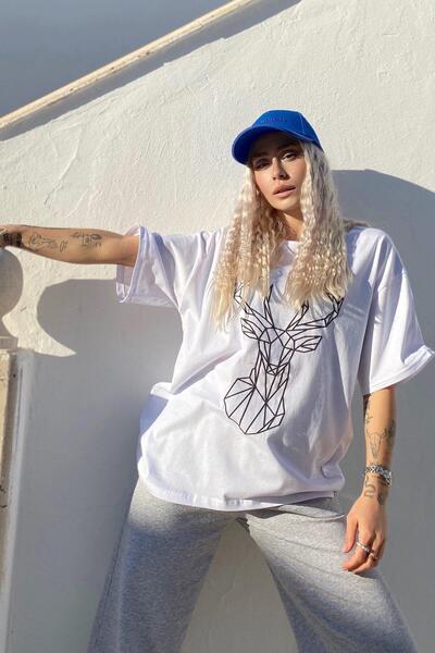 Swist Tricou cu guler rotund cu imprimeu în relief cu cerb alb