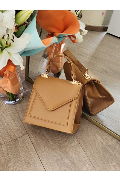 Moom Bag Women's Caramel Cover Detailed Strap Shoulder Bag