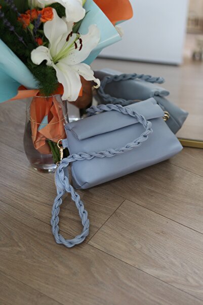 Moom Bag Women's Baby Blue Knitted Handle Soft Textured Drawstring Shoulder Bag