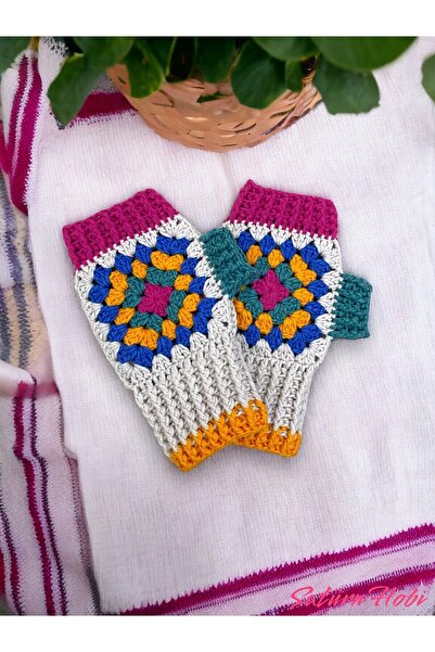 Satürn Hobi Knitted Motif Fingerless Gloves
