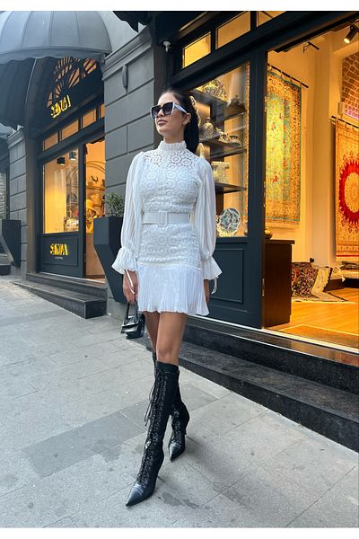 1Moda1Tarz Γυναικείο φόρεμα με λευκό γιακά με μανίκια και πιέτες με δαντέλα με λεπτομέρεια με φόδρα με ζώνη