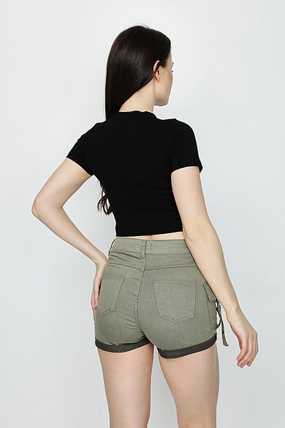 Select Moda Women's Green Cargo Pocket Mini Shorts