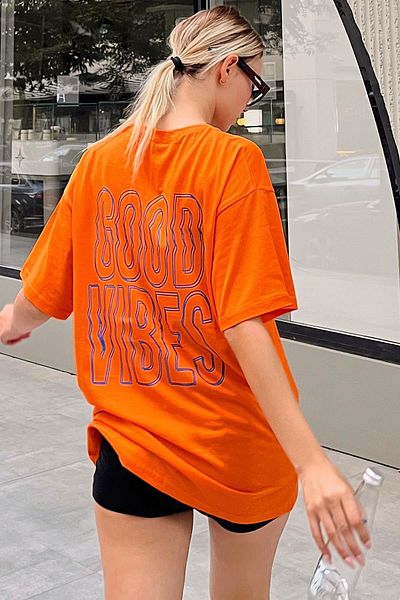 Swist Orange Good Vibes Back Printed Oversize Women's Tshirt