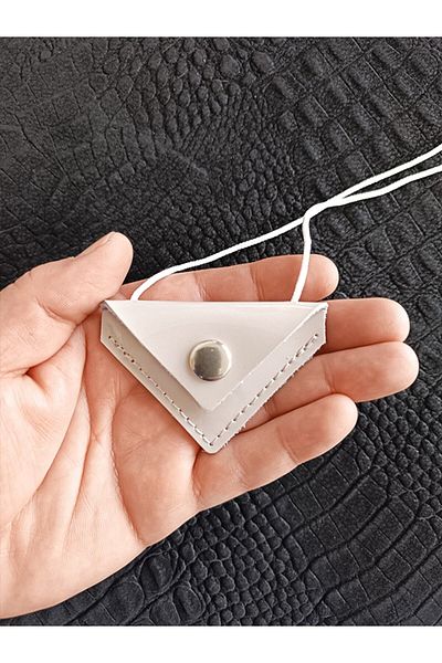 ViP GiFT Kayi Triangle Cevşen Prayer Pendant Amulet Genuine Leather Glossy Leather