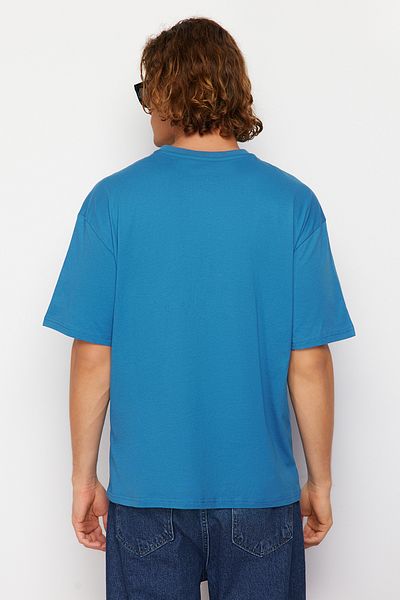 Trendyol Collection City Print – 100% bavlna Oversize modré tričko TMNSS20TS1102 Crew Neck