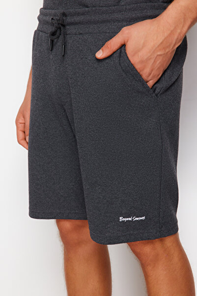 Trendyol Collection Relaxed Fit Gray Embroidered Tracksuit and Shorts Set - TMNSS24EM00001