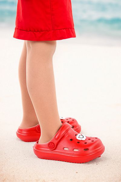 KARAMAZI Girl's EVA Slippers - Beach, Pool, School, Nursery - Twg 755