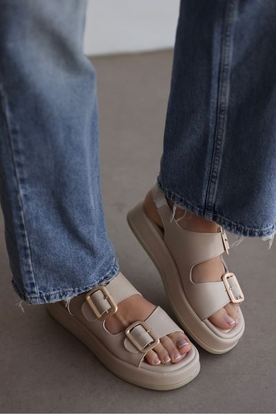 selinshoes صندل نسائي من Minella بإبزيم مزدوج - ECRU