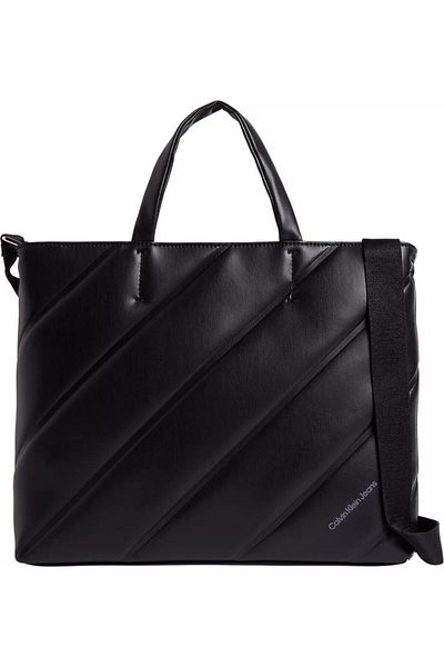 Calvin Klein QUILTED MINI SLIM TOTE26
