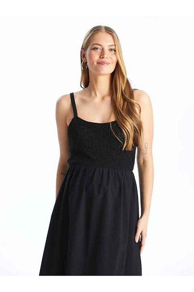 LC Waikiki LCWAIKIKI Μαύρο φόρεμα με ανοιχτό λαιμόκοψη με λαιμόκοψη για εγκυμοσύνη
