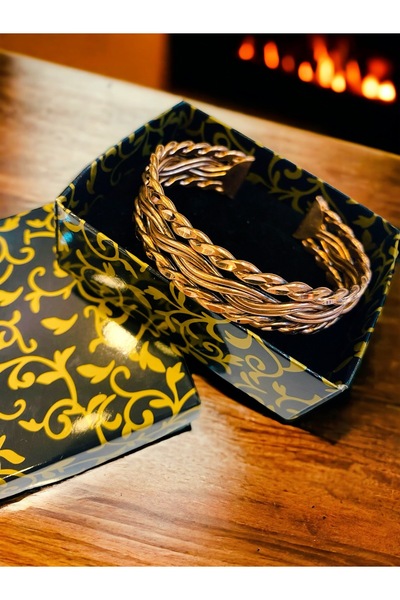 kapris concept سوار سميك ثلاثي ملتوي مضاد للحساسية وعتيق مصنوع يدويًا - نحاس نقي