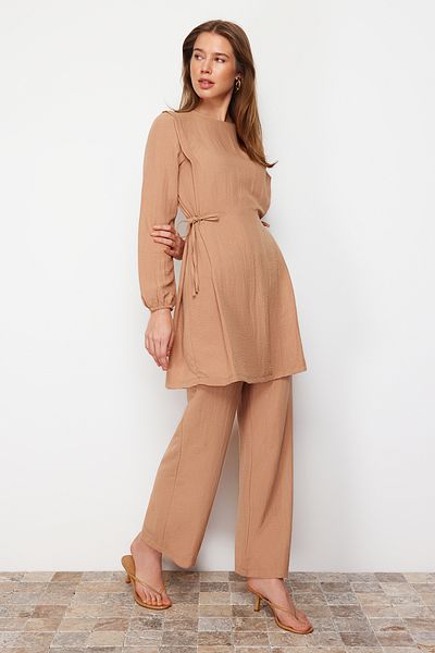 Trendyol Modest Kamelfarbenes Aerobin Tunika-Hosen-Set mit Ösenbindung TCTAW22US0092