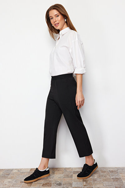 Trendyol Modest Black Elastic Waist Rib Detailed Straight Cut Woven Trousers TCTSS21PL0570