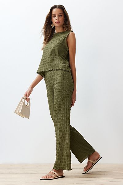 Trendyol Collection Khaki textúrájú, normál/normál szabású, nulla ujjú, rugalmas kötött blúz nadrág alsó-felső szett TWOSS24AU00032