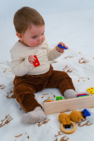 Lisara Oyun Matı Cift Tarafli Müslin Ve Waffle Kumas Ici Dolgulu 100% Pamuk Zürafa Desen