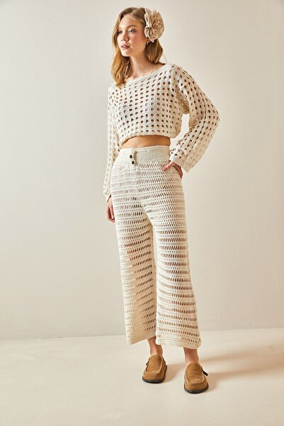 XHAN Beige Openwork & Perforated & Lined Loose Trousers 5YXK5-48246-25