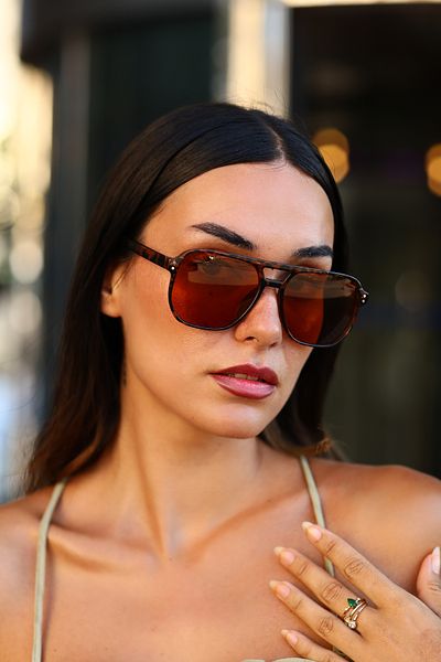 ModaLucci نظارات شمسية ليوبارد