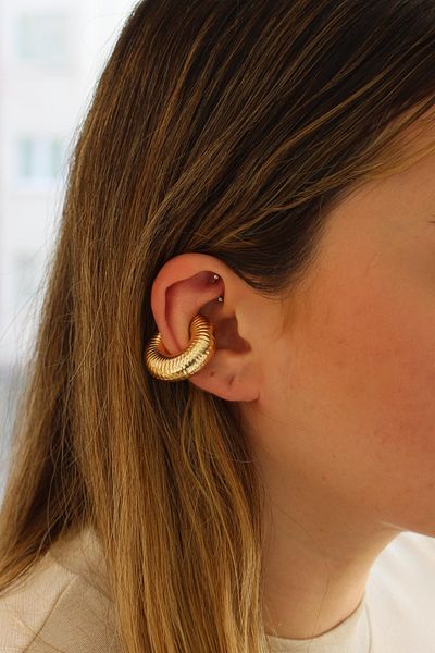 DOURS GOLD KIKIRDAK EARRINGS EARCUFF PATTERNED 3 CM