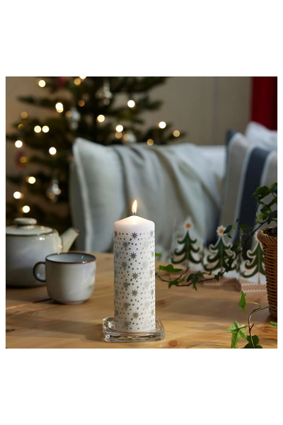 IKEA Vinterfint Blok Mum Gümüş Renk Yıldız Desenli 19 cm 70 saat Yanma Süreli