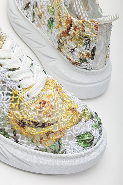 Tonny Black Kadın Sarı Rahat Kalıp Desenli Kalın Taban Bağcıklı Spor Ayakkabı