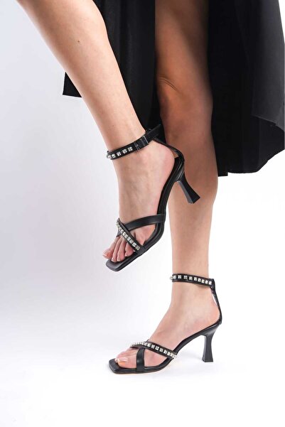 Santamarina Sandale cu toc pentru femei Berry Black Skin Stone