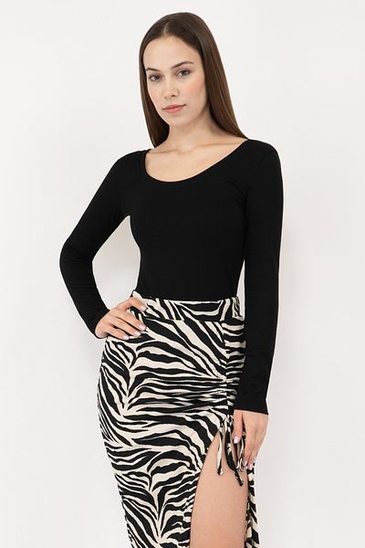 Soyo Women's Black Round Neck Long Sleeve Ribbed Knitted Basic Blouse