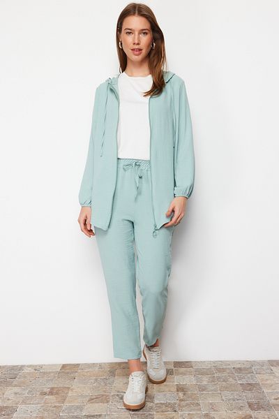 Trendyol Modest طقم كارديجان وبنطلون من Mint Aerobin - هودي وسحاب TCTSS22US0026